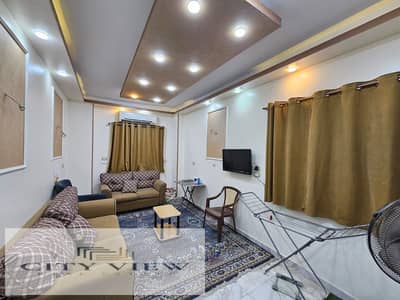 شقه للبيع في مدينه 6 اكتوبر الحي الثالث مجاوره أولى موقع مميز جدا عماره دبل فيس