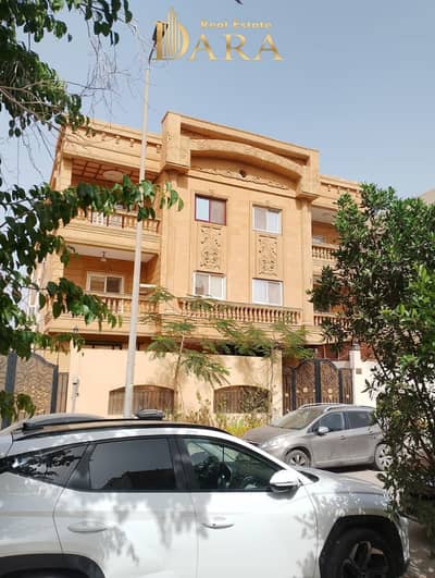 Apartment for sale (ground floor with garden) ultra-super-lux finish in the fourth villa neighborhood