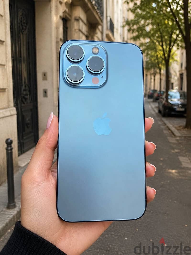 Apple - iPhone 13 Pro Max - Sierra blue 1