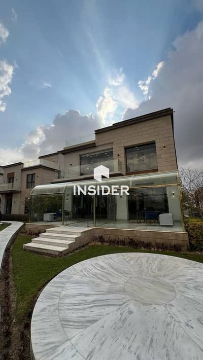 Resale Town house for sale Azzar 2 View Clubhouse 4 BR