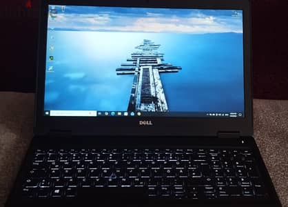 Dell Latitude 5580 - i7 7820HQ - NVIDIA 940MX - بحالة الزيرو