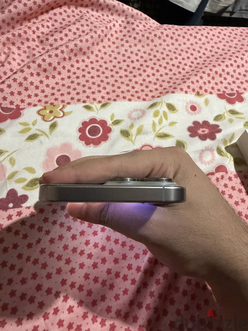 iPhone 15 Pro Max - Titanium 1
