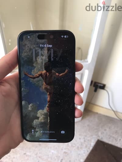 iPhone 16