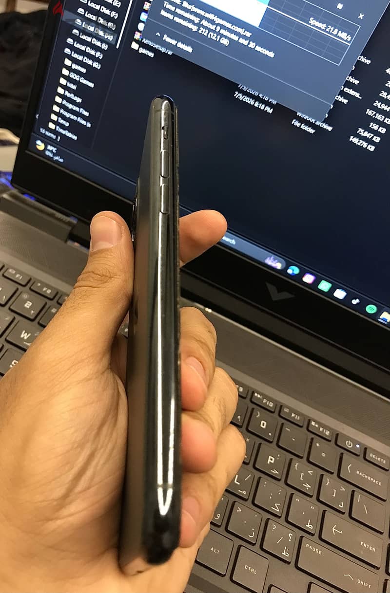 Apple - iPhone 11 Pro 1