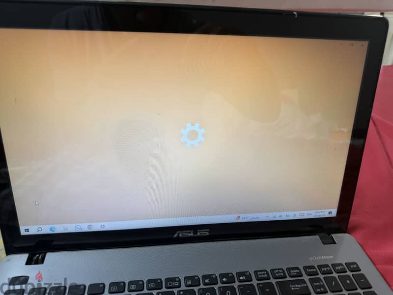 ASUS Laptop 5