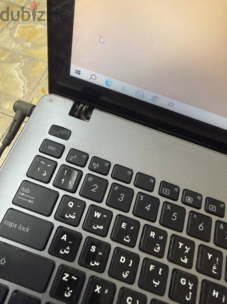ASUS Laptop 6