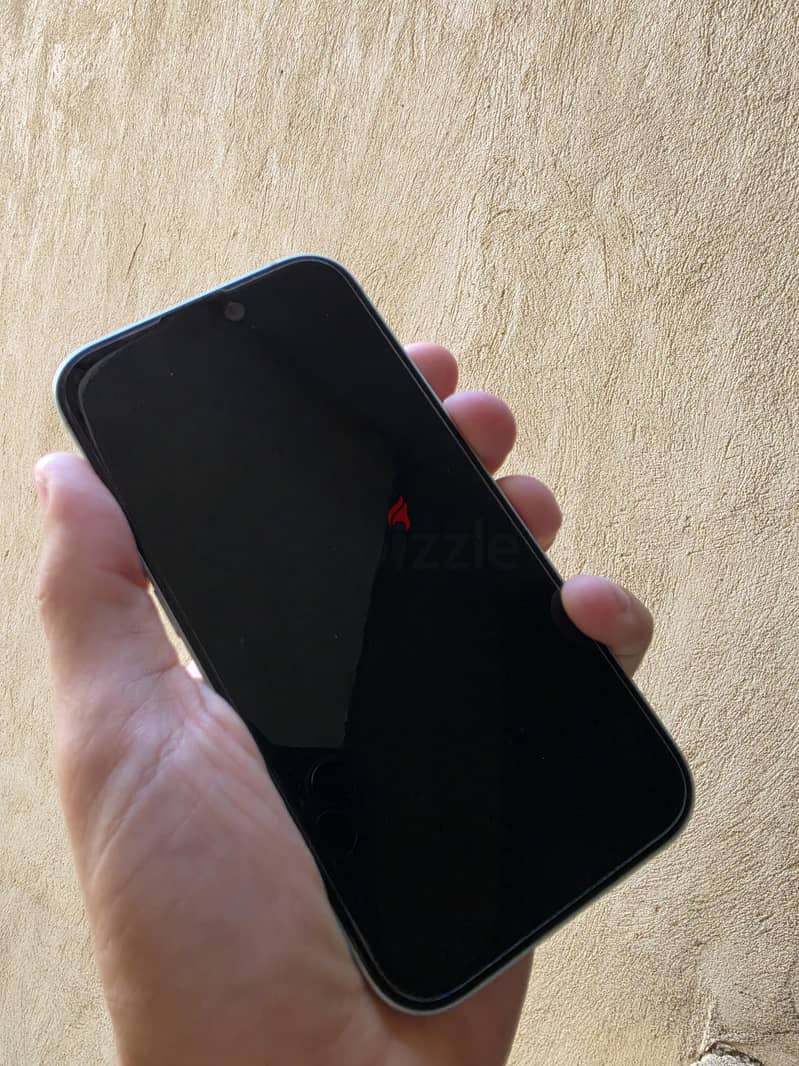 Apple - iPhone 15 1