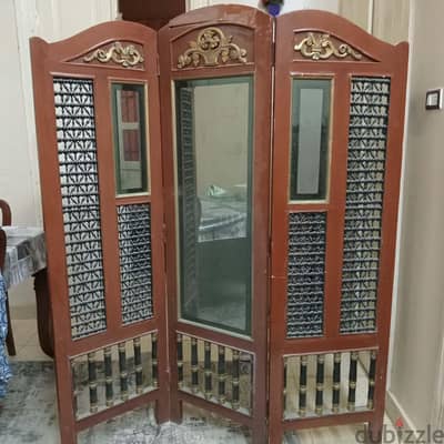 كرفان ثلاث أبواب للبيع