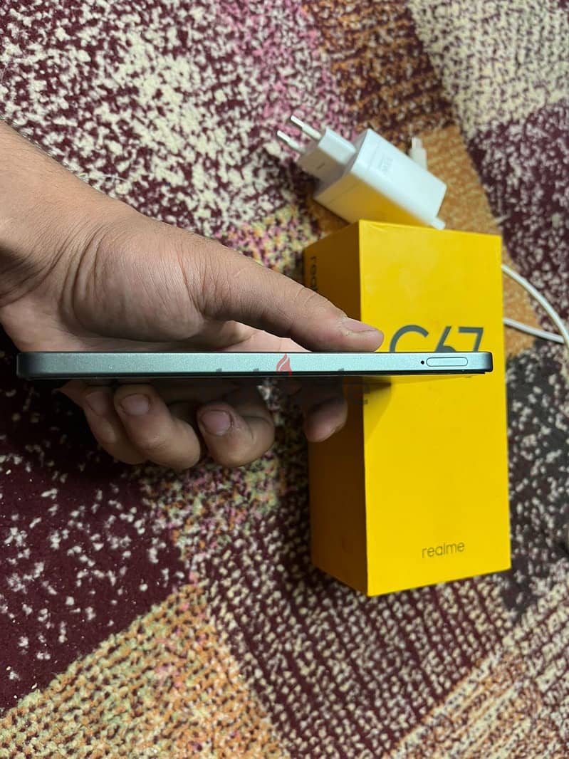 ريلمى سى 67 2