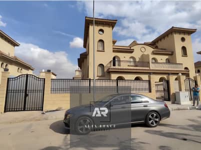 فيــلا تـويـن هـاوس لقطــــــــــــــه للايجــــار بالمطبـخ والتكييفـات في الرحــاب هيلـز