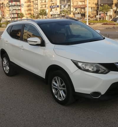 نيسان قشقاي 2015