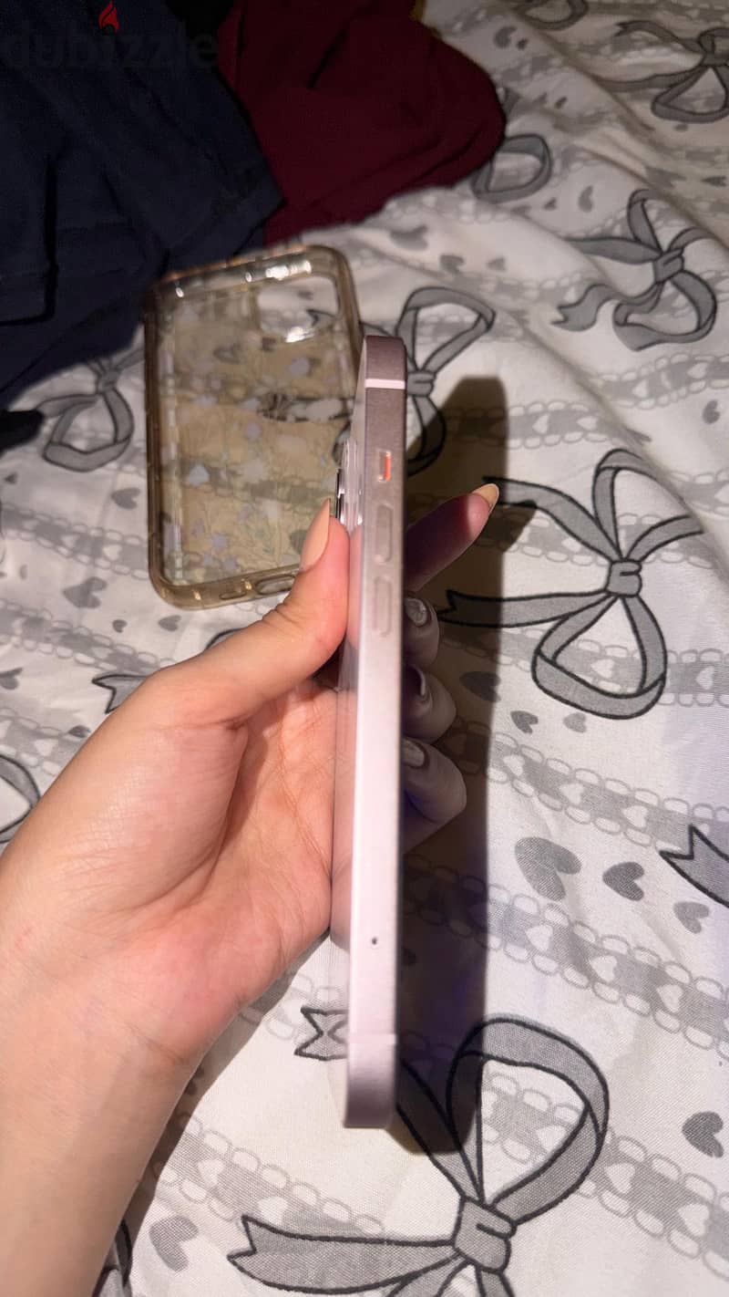 Apple - iPhone 13 2