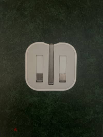 رأس شاحن ابل 20 وات USB-C