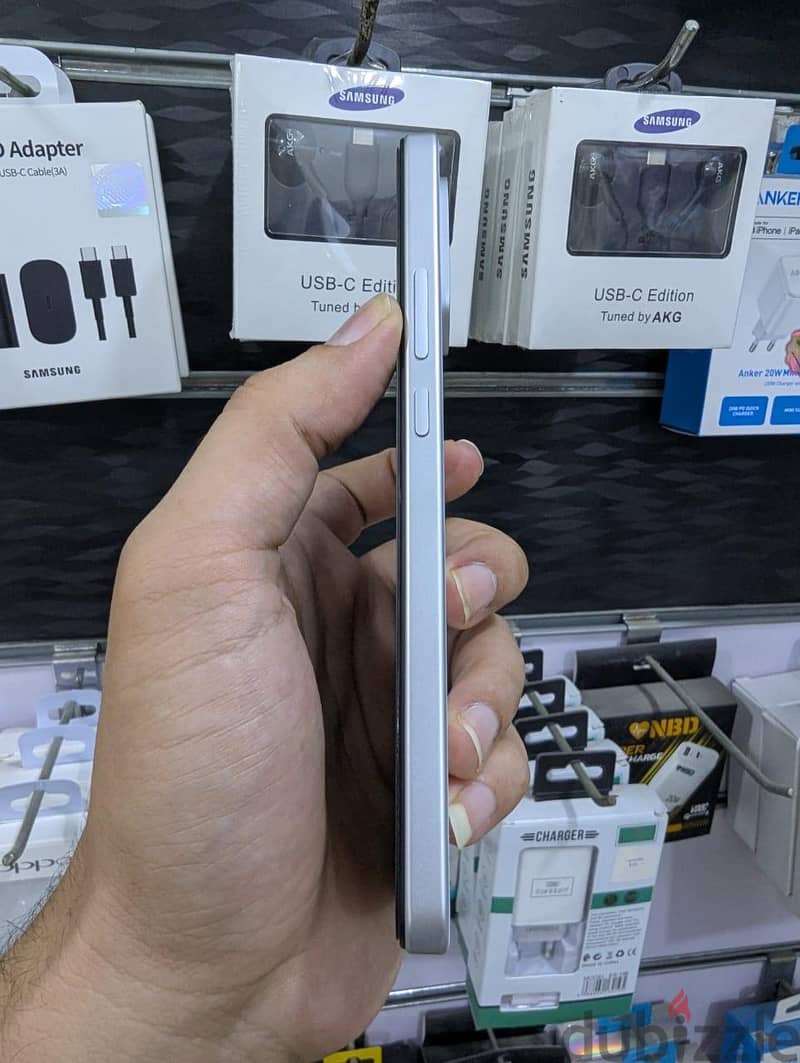 One Plus Ace 5 Racing 4