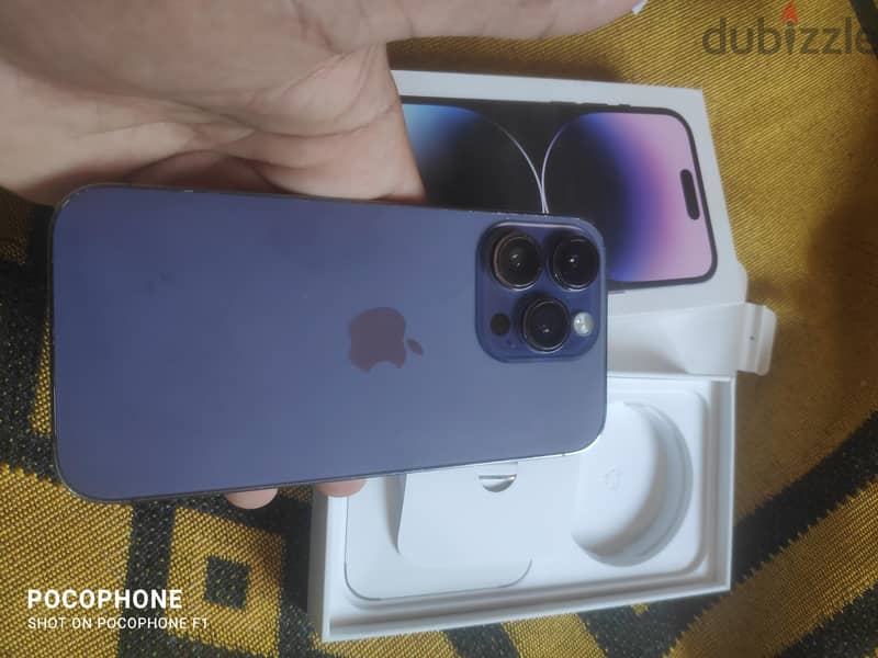 آبل - آيفون 14 برو 1