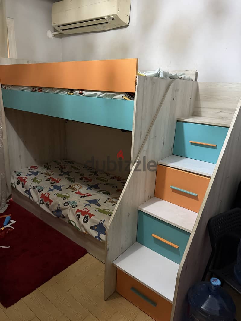 سرير بدورين 1