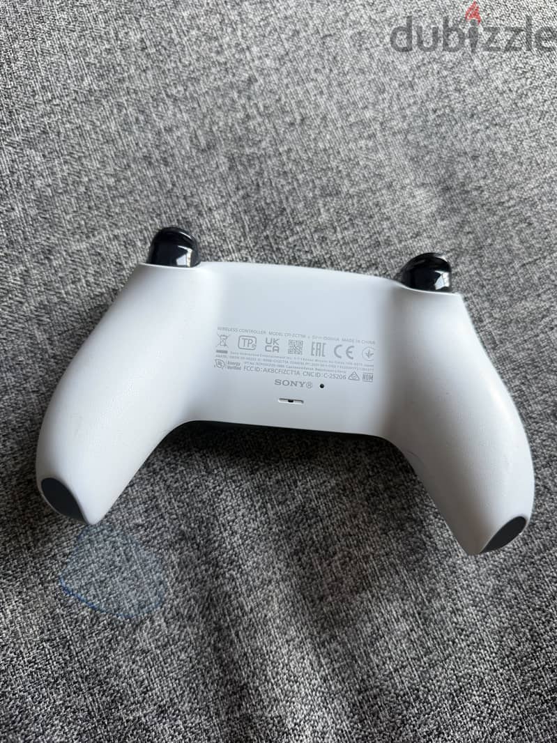 Sony PS5 DualSense Wireless Controller White 1
