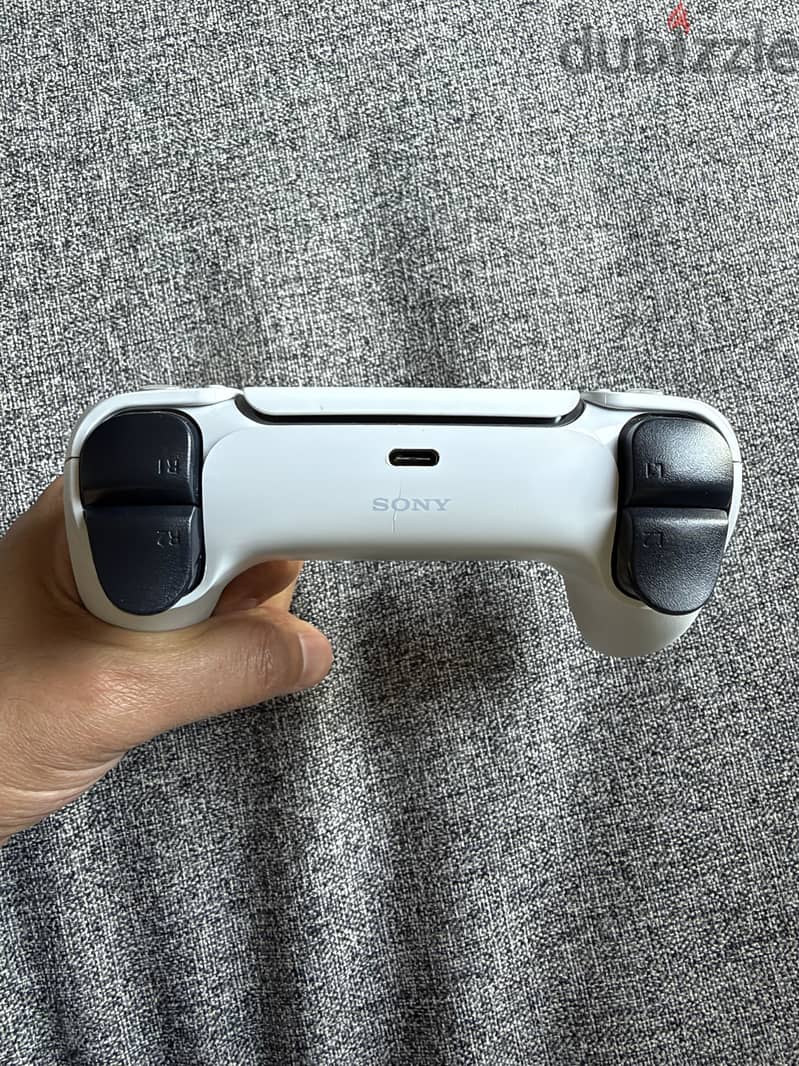 Sony PS5 DualSense Wireless Controller White 2