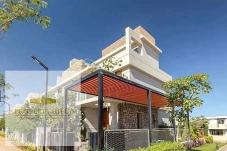 Best-priced villa, soon to be delivered in the heart of Mostakbal City, open landscape view, with a huge cash discount. Best-priced villa, soon to be delivered in the heart of Mostakbal City, open landscape view, with a huge cash discount.