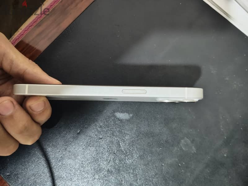 Apple - iPhone 13 4