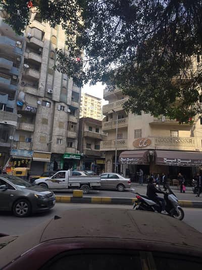 شقة للبيع بجمال عبد الناصر