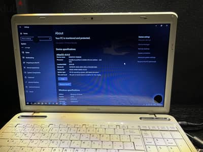 لابتوب توشيبا