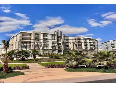 Near South 90th Street Luxury Apartment with Installments over 8 Years in Hyde Park New Cairo 5th Settlement