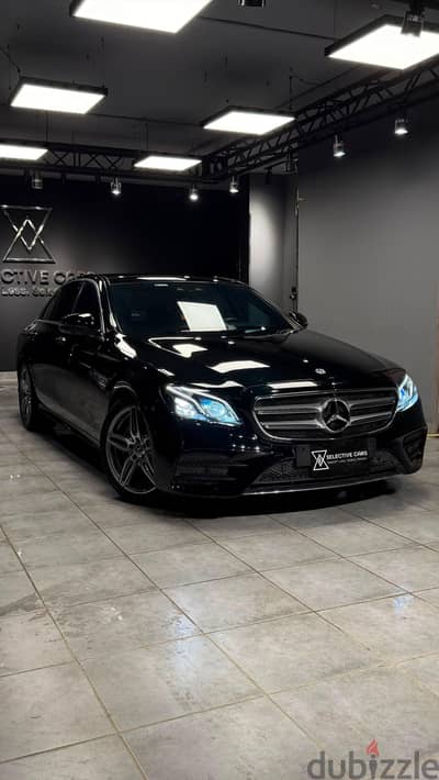 MERCEDES E200 AMG 2019