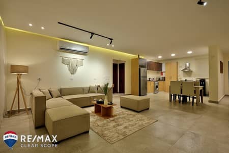 باقل سعر ف الماركت شقه مفروشة للبيع في كمبوند Lake View  التجمع الخامس