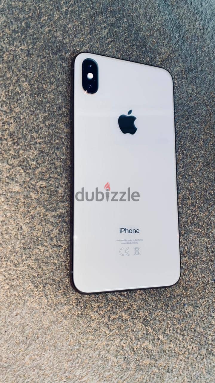 Apple - iPhone XS Max 3