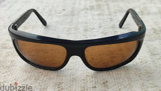 نضاره شمس Persol made in Italy حاله جيده جدا لون عدسات عسلي