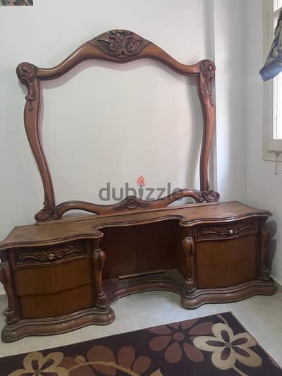 دولاب زان ٦ ضلفة و تسريحة