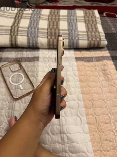 Apple - iPhone 16 Pro Max
