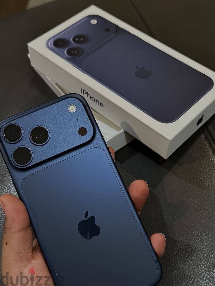 Apple IPhone 17 Pro Max 1