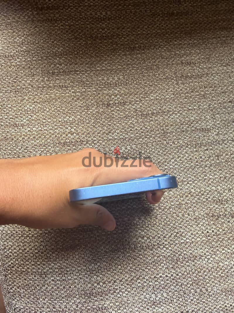 Iphone 13 - 512 gb - 72% Battery 2