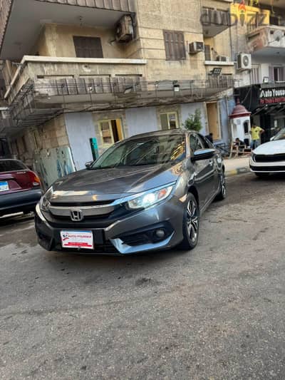 Honda Civic 2018 178,000km