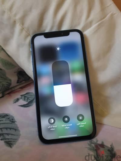ايفون XR بحاله فوق ممتاز حته انتكا مش شغال شبكه بدل بي ايت بلس او اكس