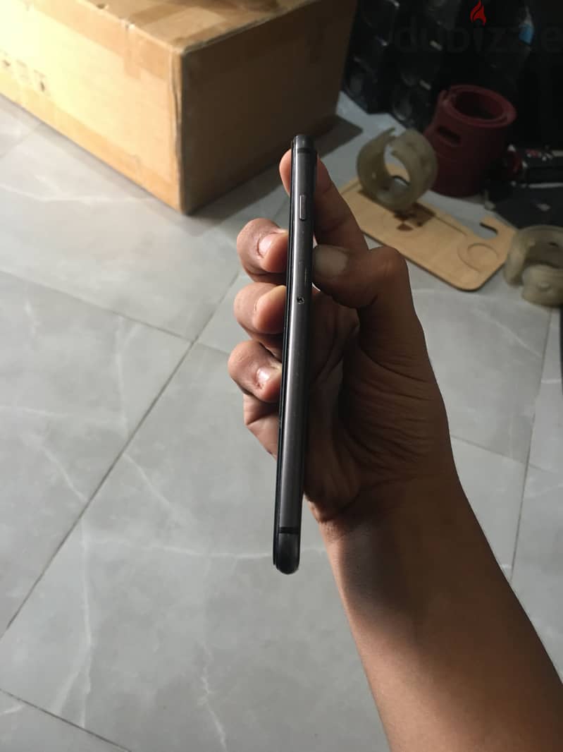 Apple - iPhone 8 Plus 2
