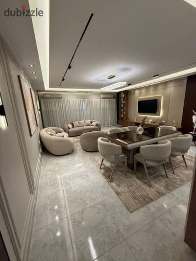 شقة فندقية فاخرة للإيجار في شارع شهاب الرئيسي – المهندسين