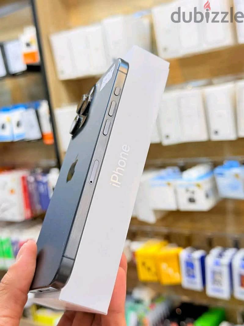 Apple - iPhone 15 Pro Max 1