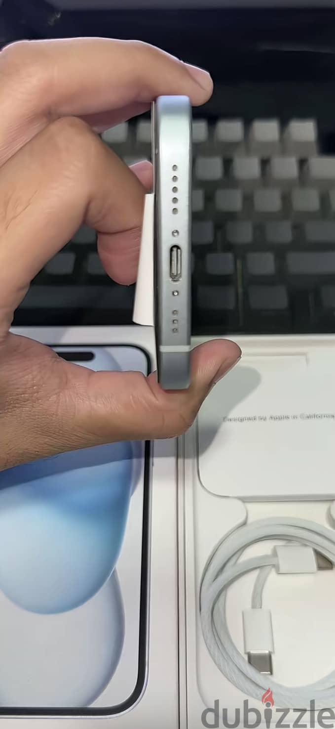 iPhone 15 Blue 3