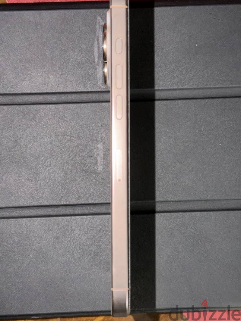 Apple - iPhone 16 Pro Max 3