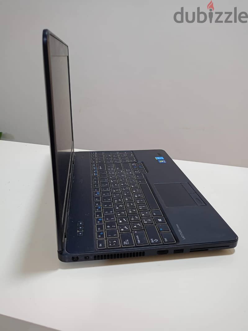 Laptop Dell LATITUDE E5540 3