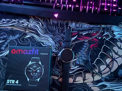 Amazfit GTR 4 Smartwatch حالة نضيفة جدا