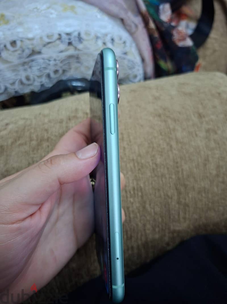 Apple - iPhone 11 2