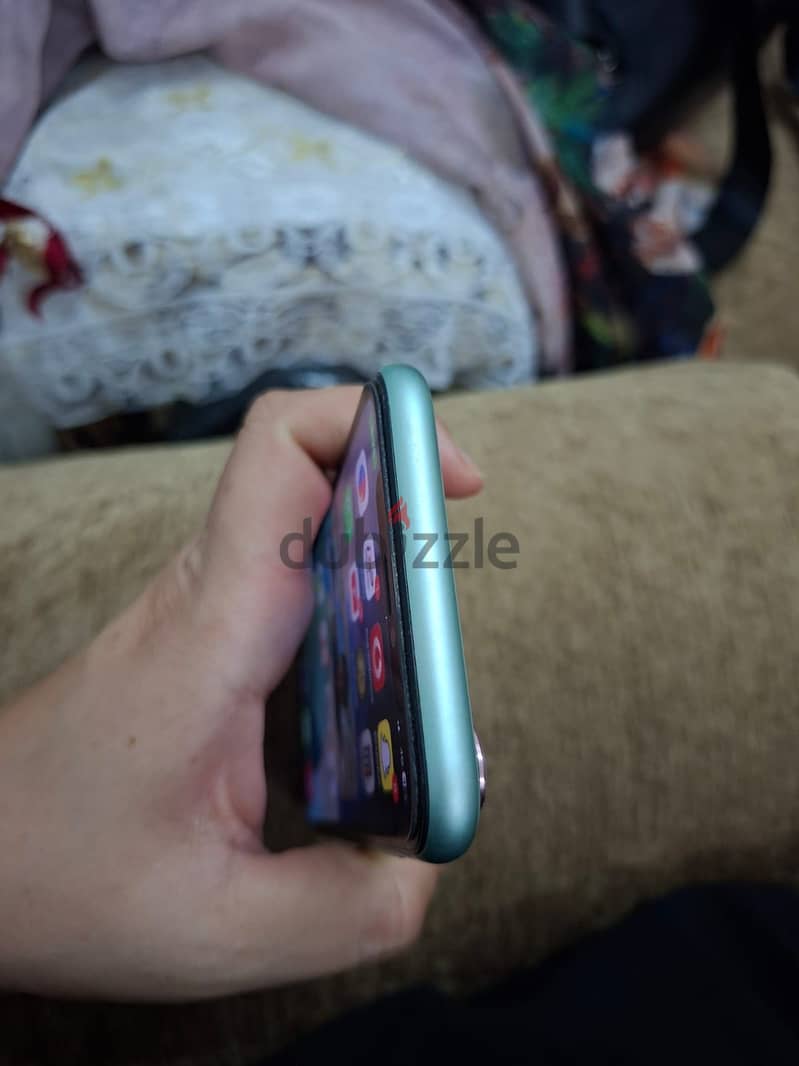 Apple - iPhone 11 6