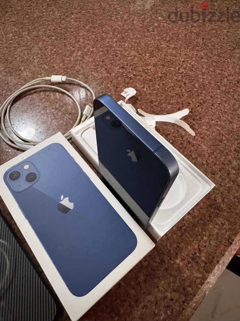 Apple - iPhone 13 4
