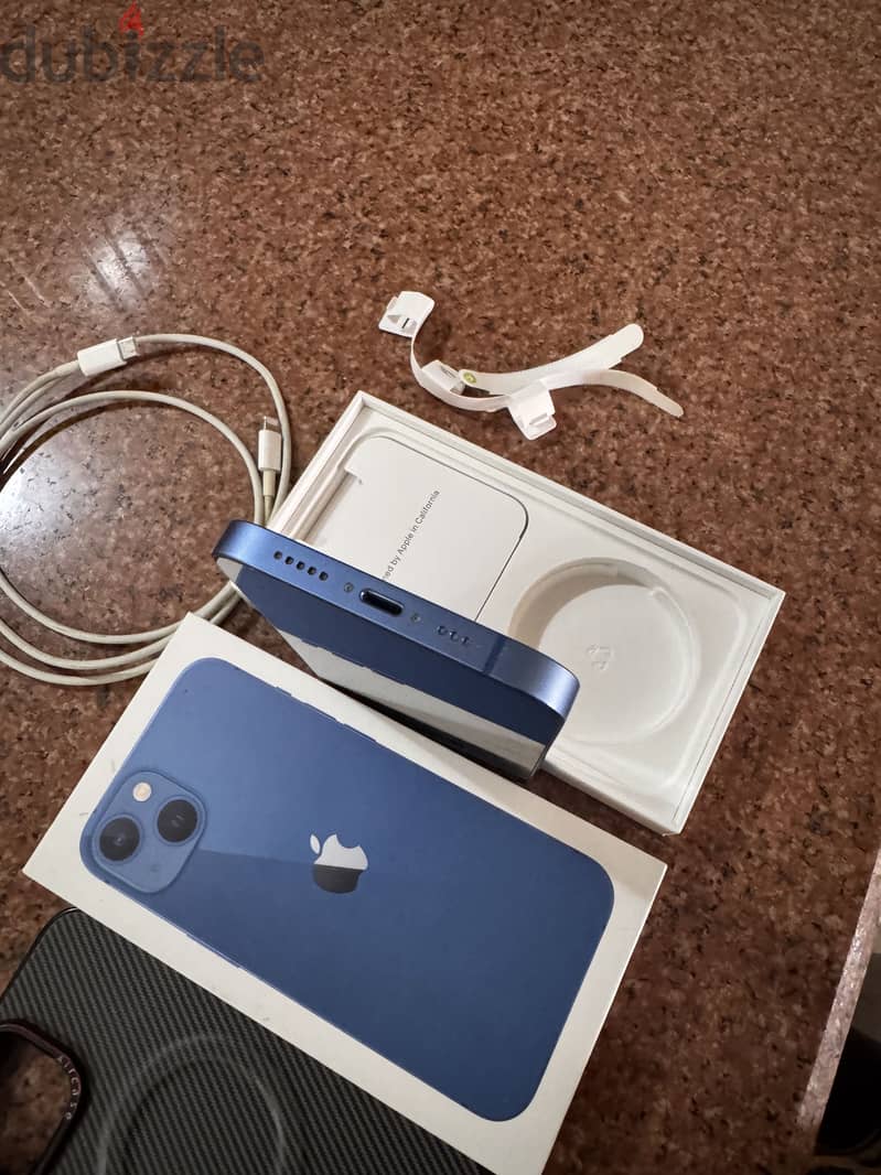 Apple - iPhone 13 5
