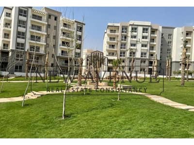 أفضل سعر شقه بتشطيب كامل في هايد بارك التجمع الخامس مع إمكانية التقسيط حتي 8 سنوات Hyde Park New Cairo