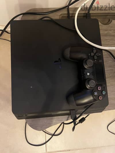 PlayStation 4 slim